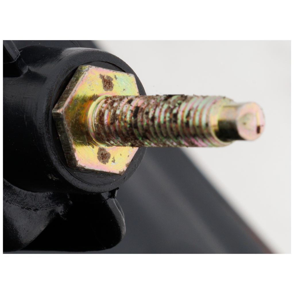 VIBE 03-08 TAIL LAMP RH, Lens and Housing