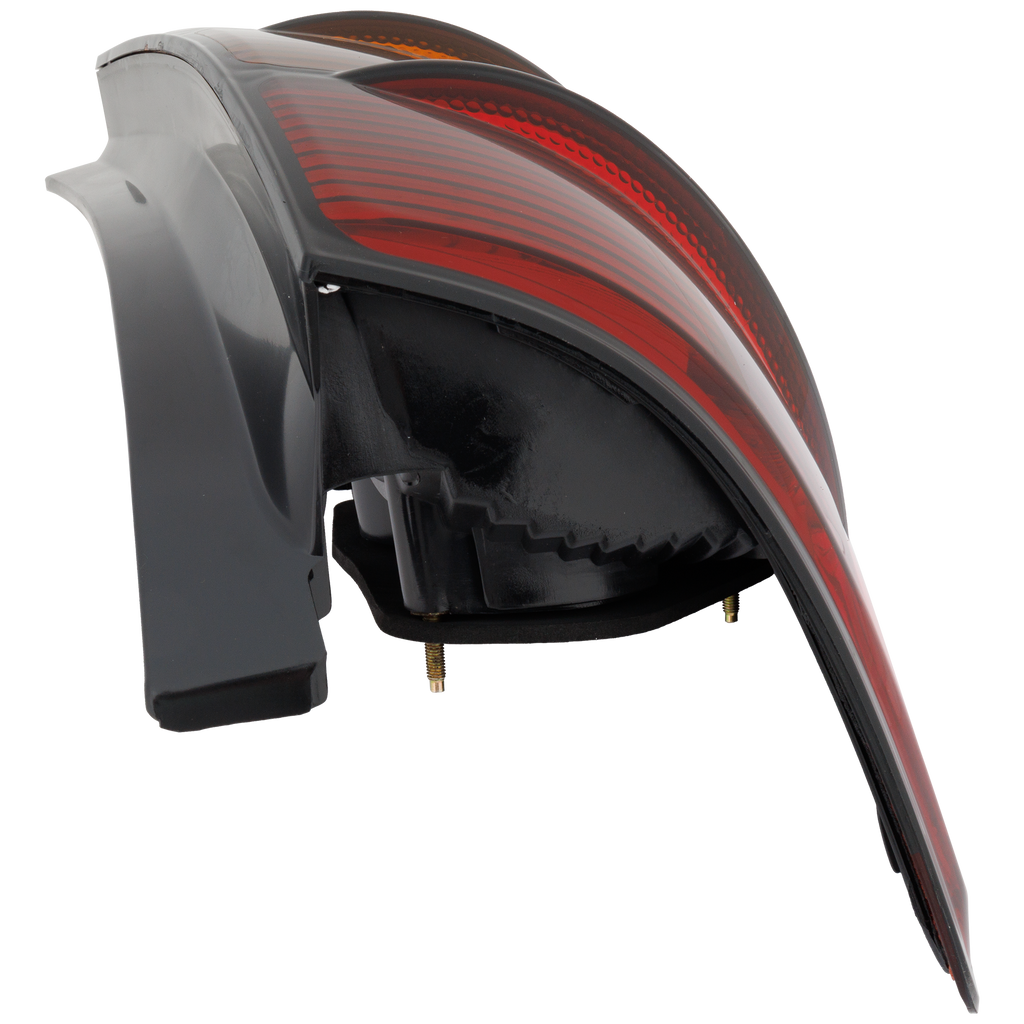 VIBE 03-08 TAIL LAMP LH, Lens and Housing