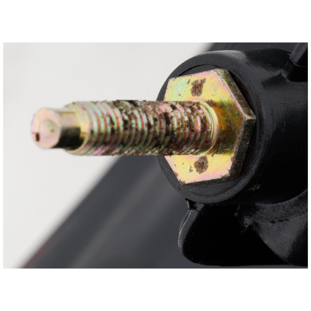 VIBE 03-08 TAIL LAMP LH, Lens and Housing