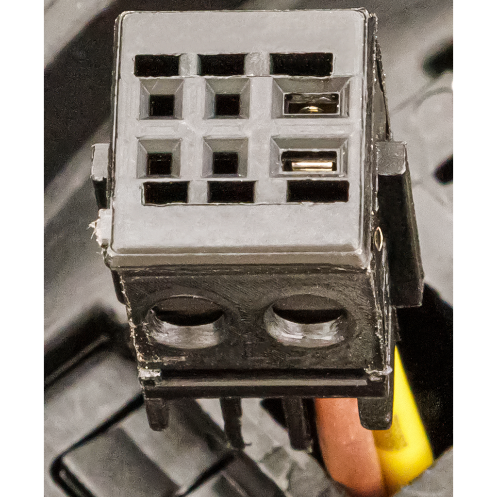 X3 15-17/X4 15-18 HEAD LAMP RH, Lens and Housing, HID, w/o HID Kit and Adaptive Headlight