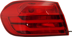 4-SERIES 14-17/M4 15-17 TAIL LAMP LH, Outer, Assembly, Halogen