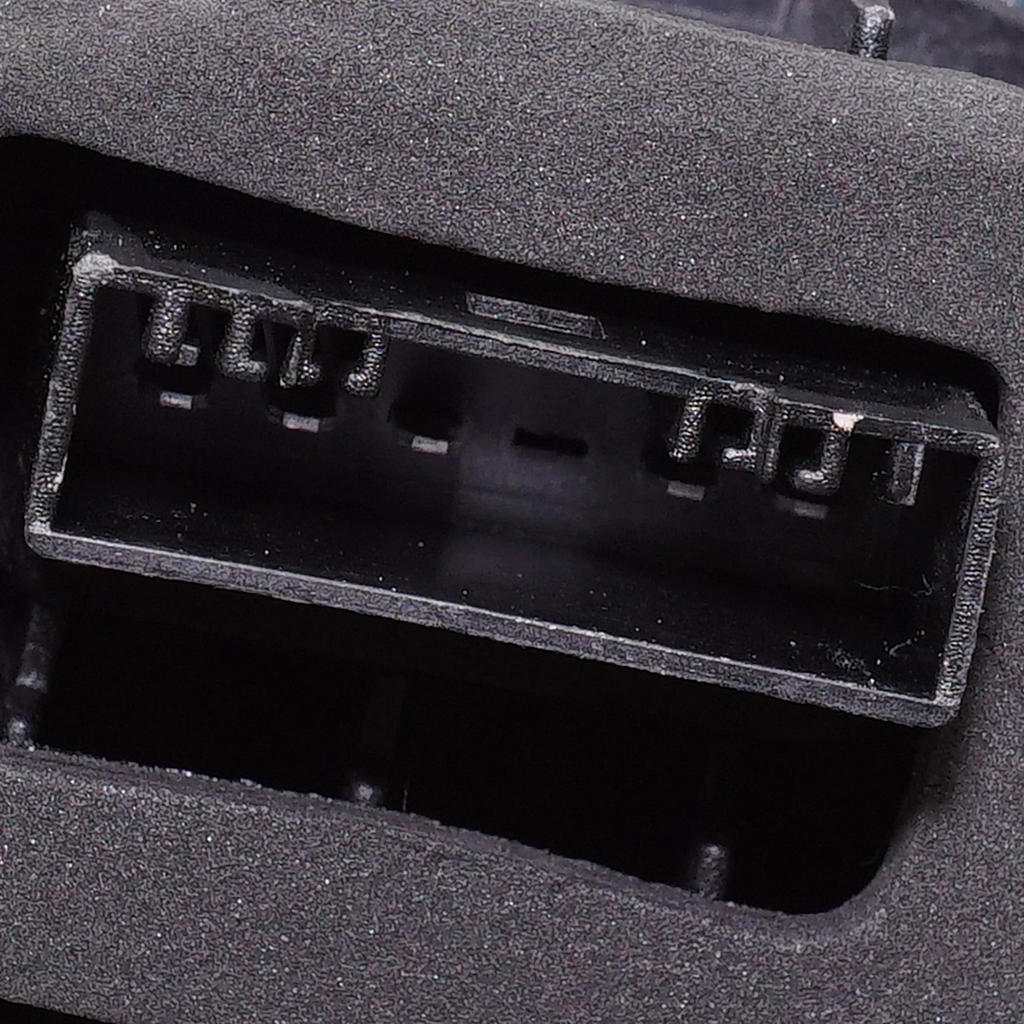 X3 18-21 TAIL LAMP LH, Assembly, Halogen, w/o Adaptive Headlights, To 11-19