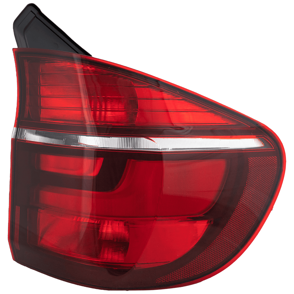 X5 11-13 TAIL LAMP RH, Outer, Assembly