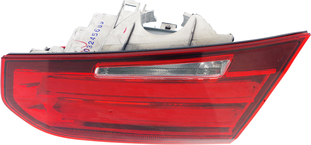 3-SERIES 12-15 TAIL LAMP RH, Inner, Lens and Housing, Halogen