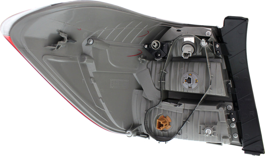 HIGHLANDER 10-10 TAIL LAMP RH, Assembly, Base/Limited/SE Models, USA Built Vehicle