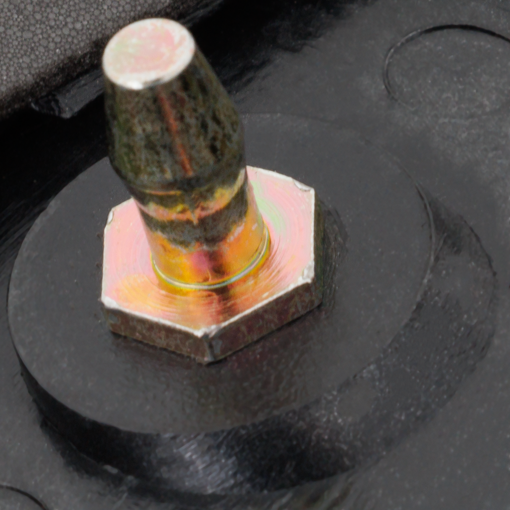 WINDSTAR 95-98 TAIL LAMP RH, Lens and Housing