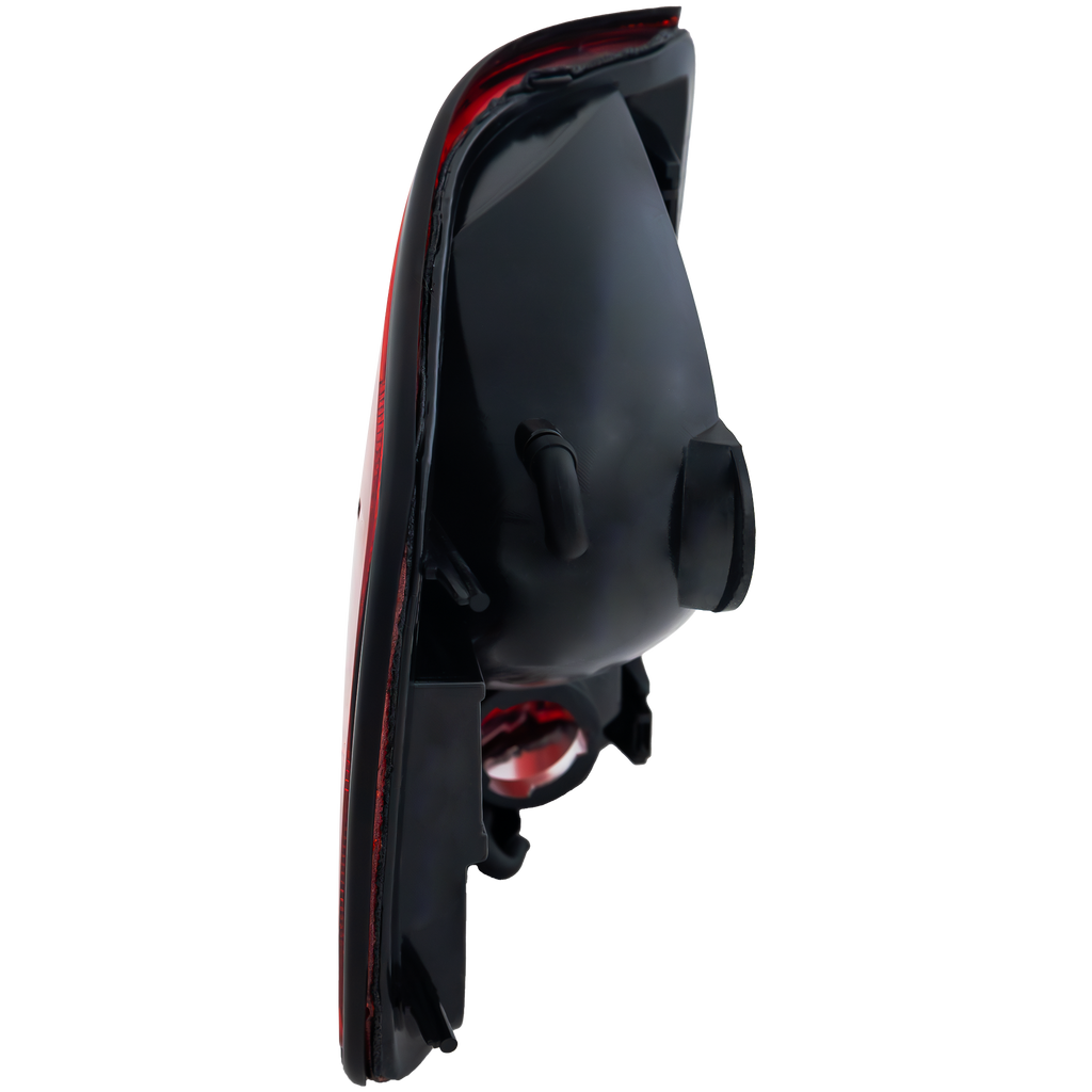 S10 / SONOMA PICKUP 94-04 TAIL LAMP RH, Lens and Housing - CAPA