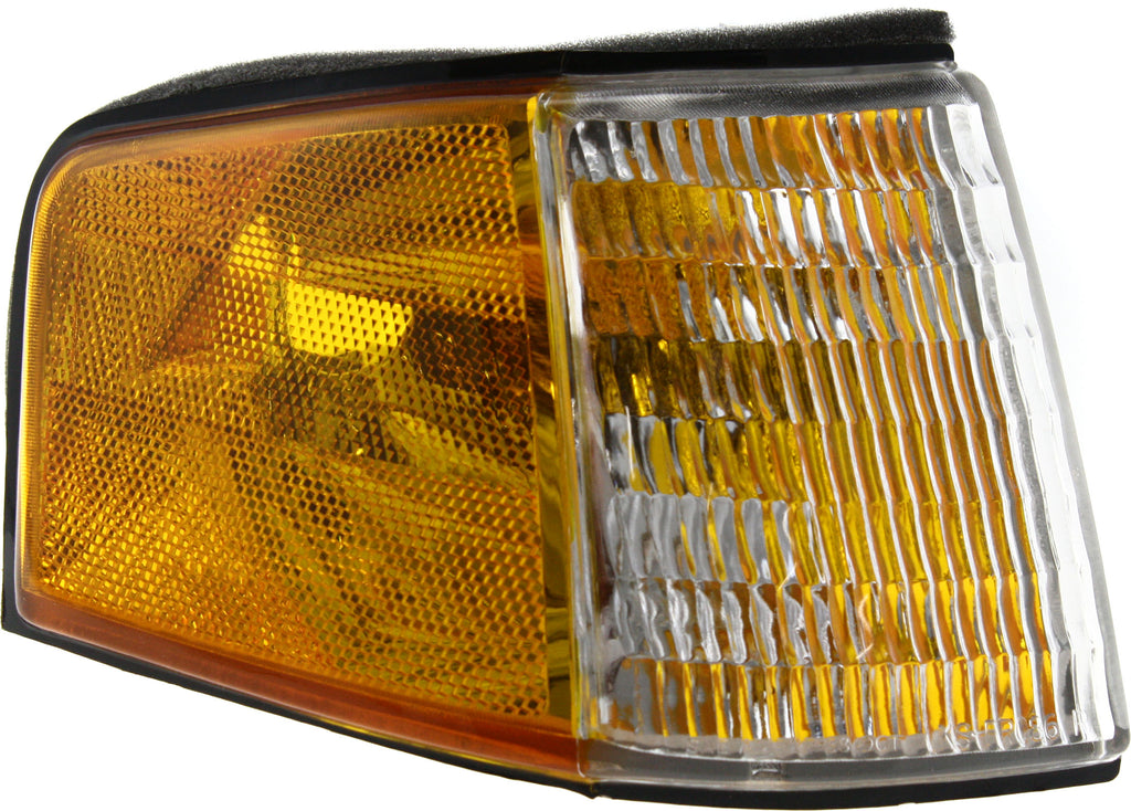 TEMPO 88-94 CORNER LAMP RH, Lens and Housing