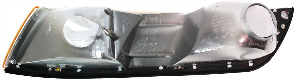 GRAND MARQUIS 92-94 CORNER LAMP RH, Lens and Housing, w/ Marker Lamp