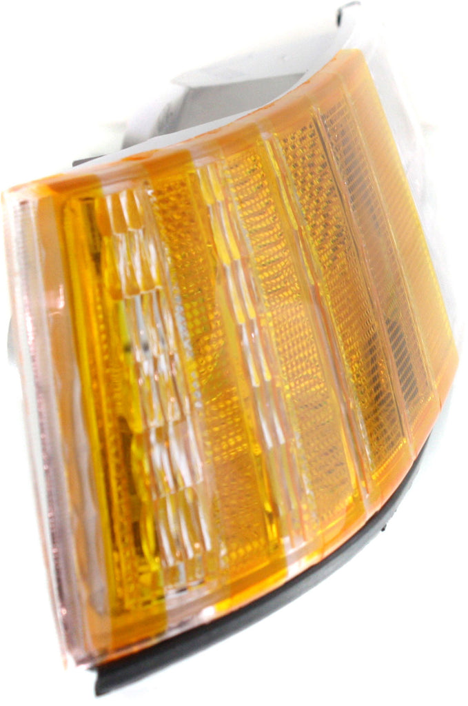 GRAND MARQUIS 92-94 CORNER LAMP LH, Lens and Housing, w/ Marker Lamp