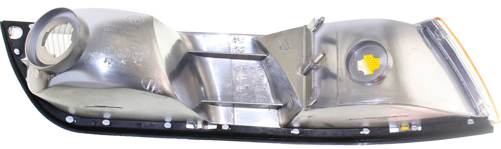 GRAND MARQUIS 92-94 CORNER LAMP LH, Lens and Housing, w/ Marker Lamp