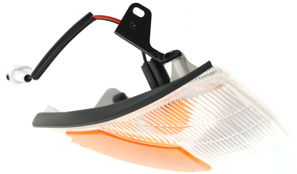 METRO 89-94 CORNER LAMP RH, Assembly, Clear/Amber Lens, Canada Built