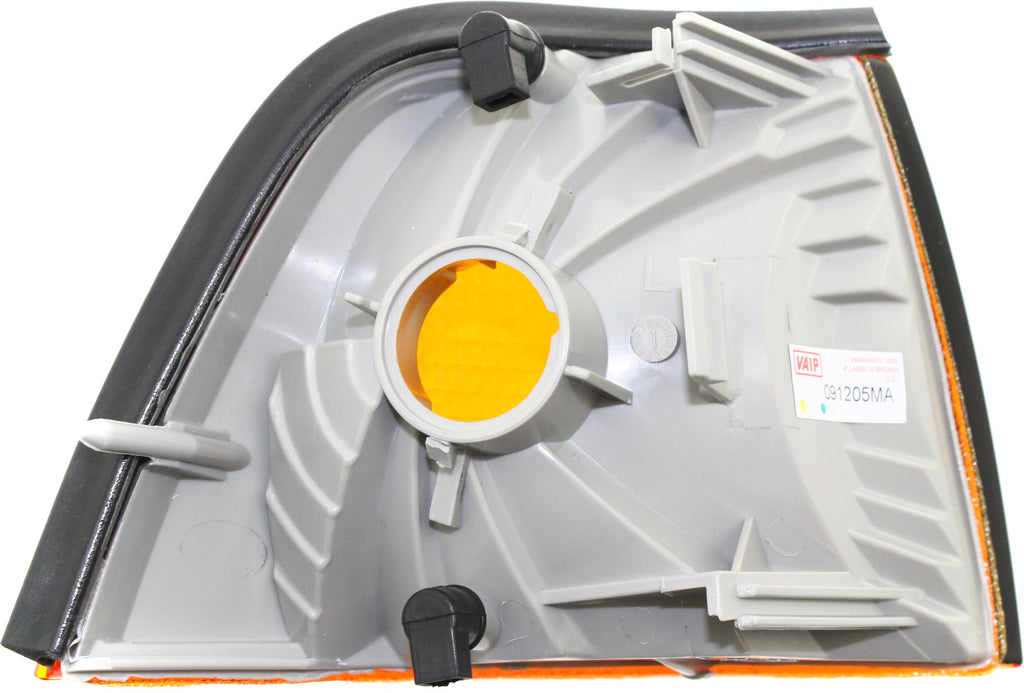 Corner Lamp Left Driver Side For 1995-1999 BMW 3-Series Lens and Housing Replacement 18-3530-01