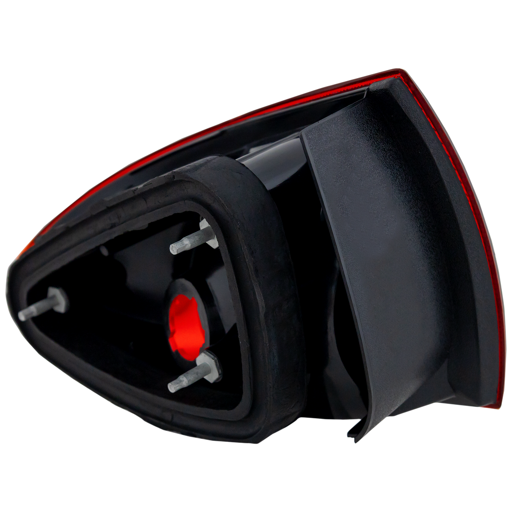 Tail Lamp Left Driver Side For 2000-2002 Chevrolet Cavalier Outer Lens and Housing Replacement 3321938LUS
