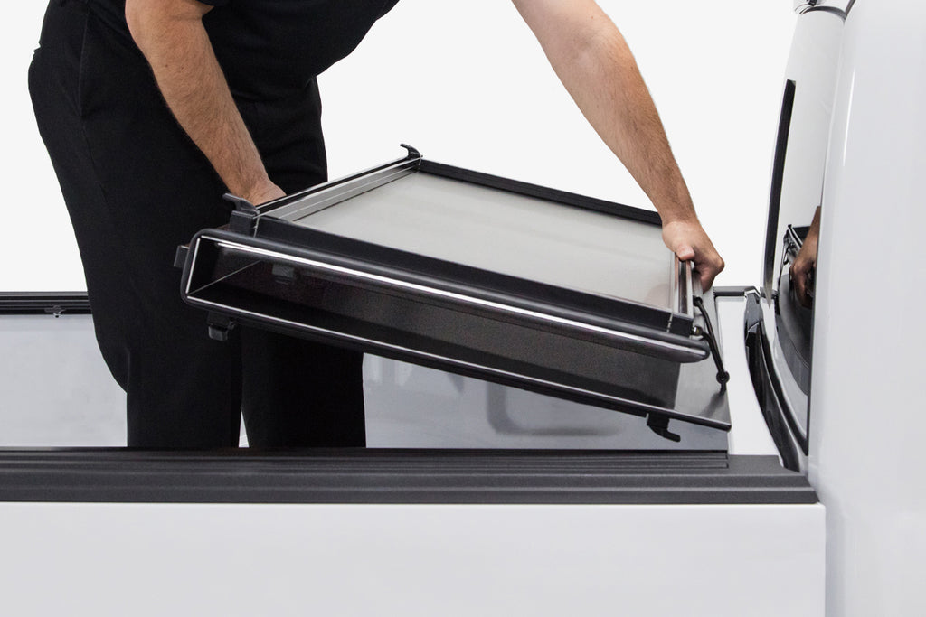 LOMAX Hard Tri-fold Series