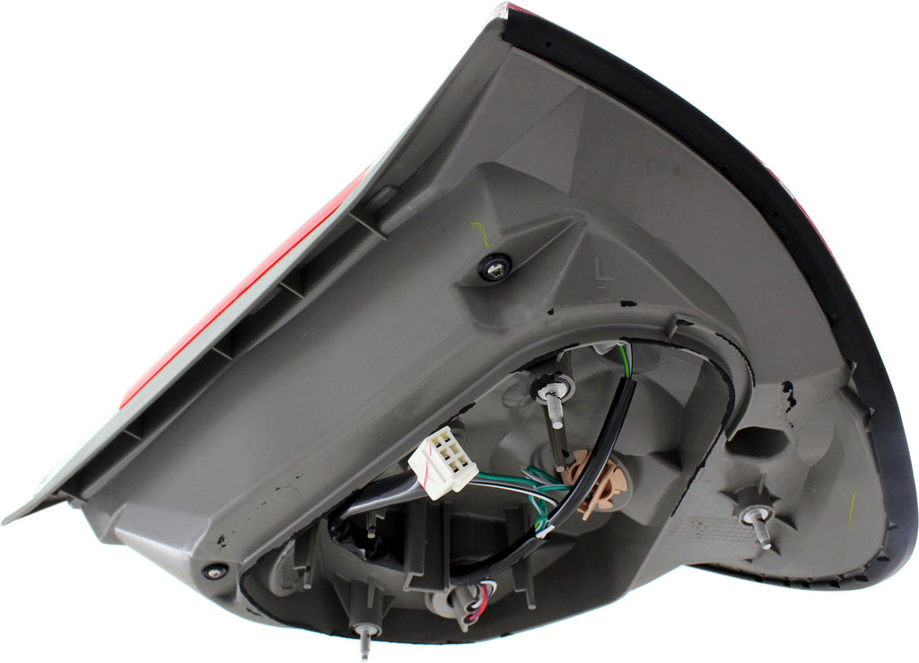 CAMRY 05-06 TAIL LAMP LH, Assembly, LE/XLE Models, Japan Built Vehicle