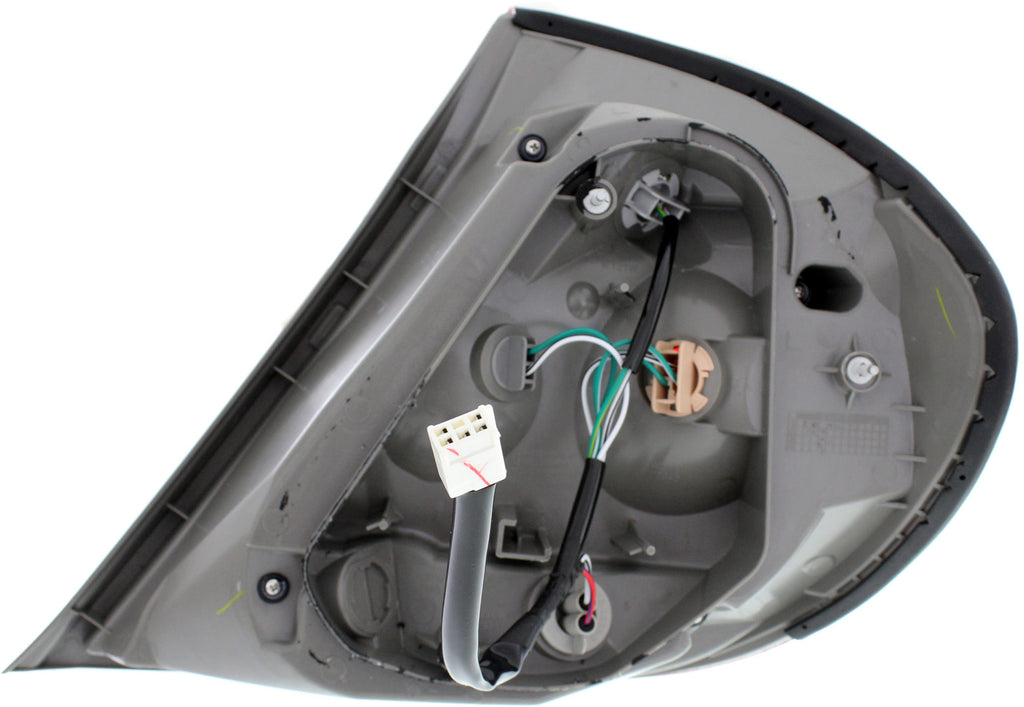CAMRY 05-06 TAIL LAMP LH, Assembly, LE/XLE Models, Japan Built Vehicle