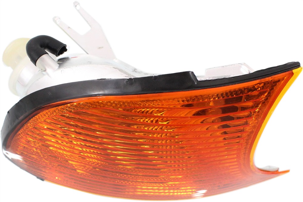 Corner Lamp Right Passenger Side For 2002-2003 BMW 3-Series Assembly Amber Replacement B104109