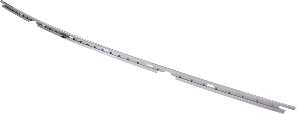 5-SERIES 97-00 REAR BUMPER MOLDING, Center Cover, Chrome, Sedan