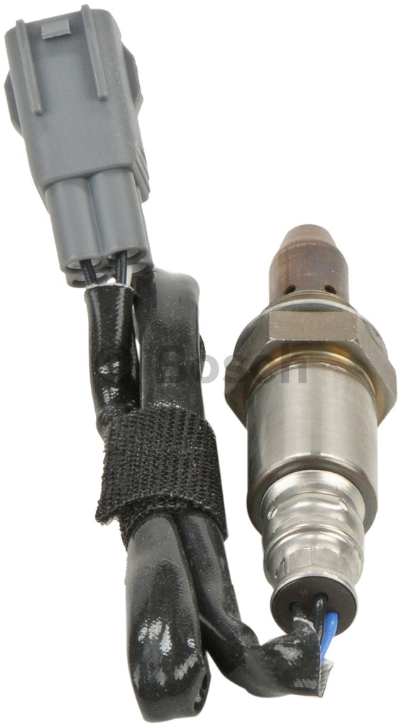 BOSCH OE TYPE SUPER CLASS OXYGEN SENSOR, 4-WIRE -- 14.8 in. wire length, heated; Constructed of prem