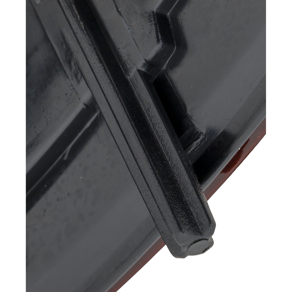 COLORADO 04-12 TAIL LAMP LH, Lens and Housing - CAPA