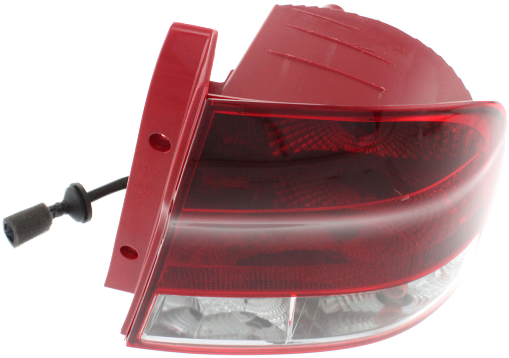 AVEO 04-06 TAIL LAMP RH, Assembly, Sedan