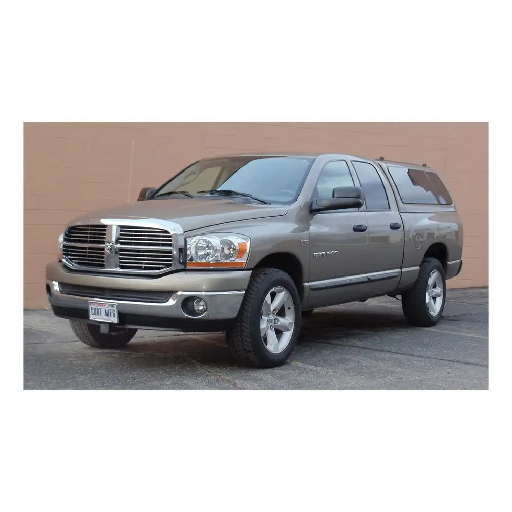 FRONT TRAILER HITCH