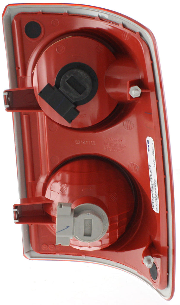 DAKOTA 05-11 TAIL LAMP LH, Lens and Housing, Halogen - CAPA