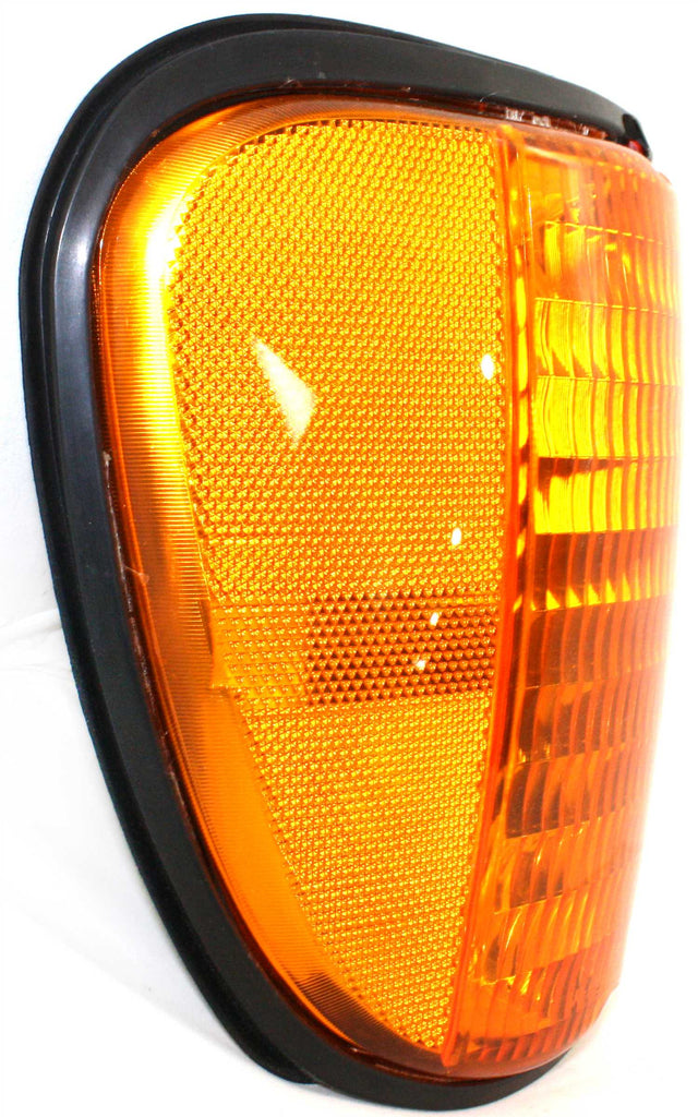 ECONOLINE VAN 03-07 CORNER LAMP RH, Lens and Housing, Park/Side Marker Lamp, From 12-3-02