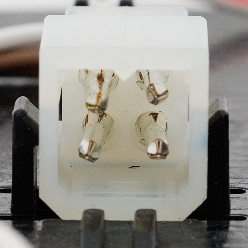 F-150 15-20 MIRROR GLASS LH, Non-Towing, Heated, w/ Blind Spot Glass and Auto-Dimming, w/o Memory