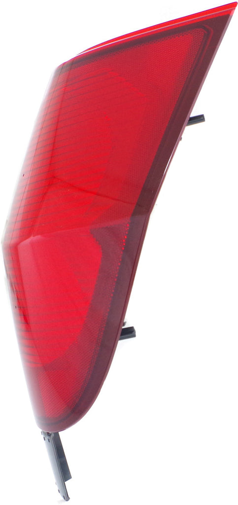 ENVOY 04-05 TAIL LAMP RH, Lens and Housing, XUV Model