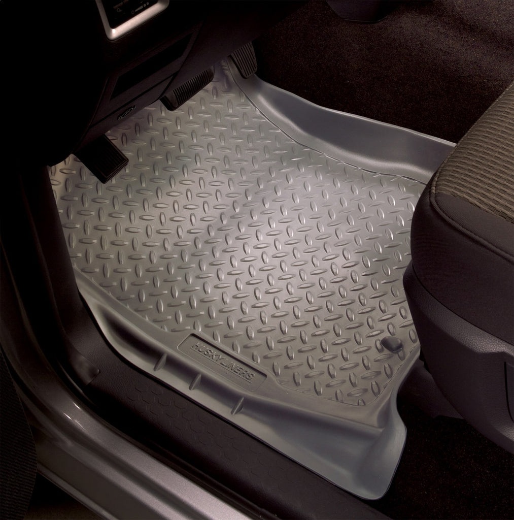 Floor Liner; Front Floor Liners Grey Front Row; Qty Sold : 2; Classic Style Series; TPE - Thermoplastic Elastomer