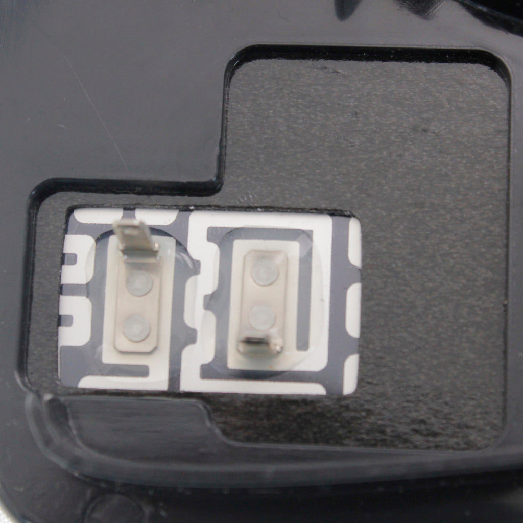 CHEROKEE 14-23 MIRROR GLASS LH, Heated, w/ BSD and Backing Plate, w/o Turn Signal