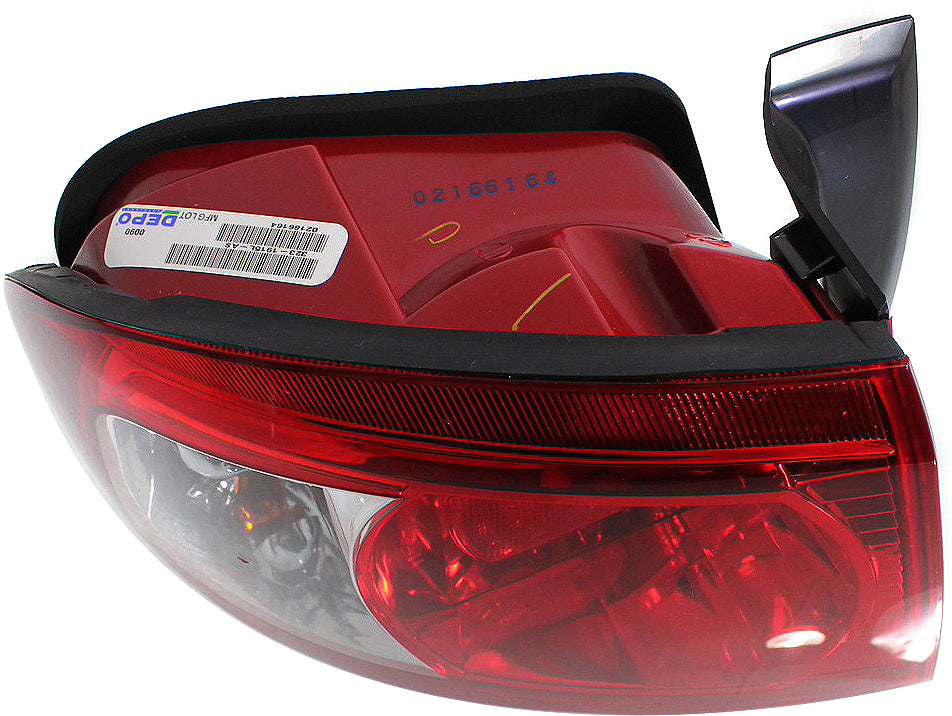OPTIMA 03-06 TAIL LAMP LH, Outer, Assembly