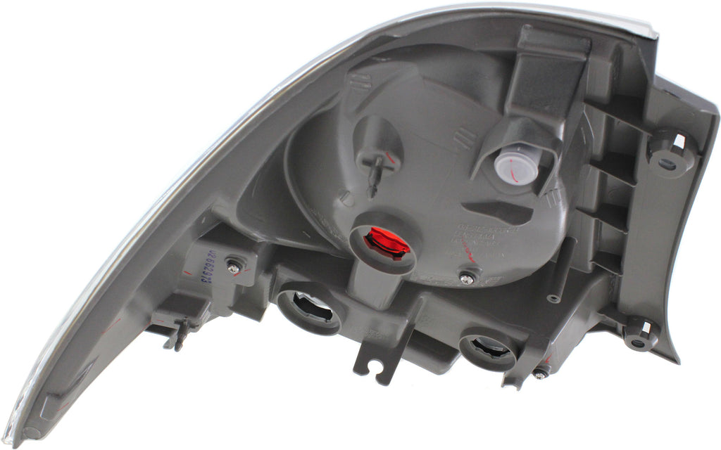 IS300 04-05 TAIL LAMP RH, Outer, Lens and Housing, w/o Sport Pkg., Sedan
