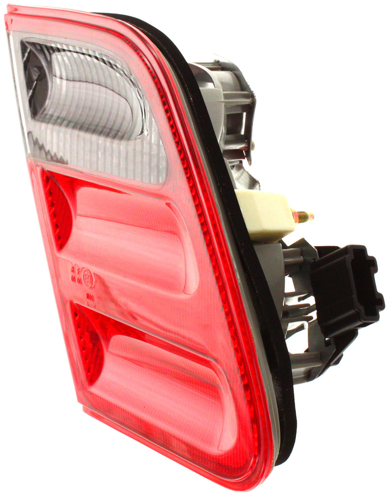E-CLASS 00-02 TAIL LAMP LH, Inner, Lens and Housing, Red and Smoke, Avantgarde Pkg, Sedan