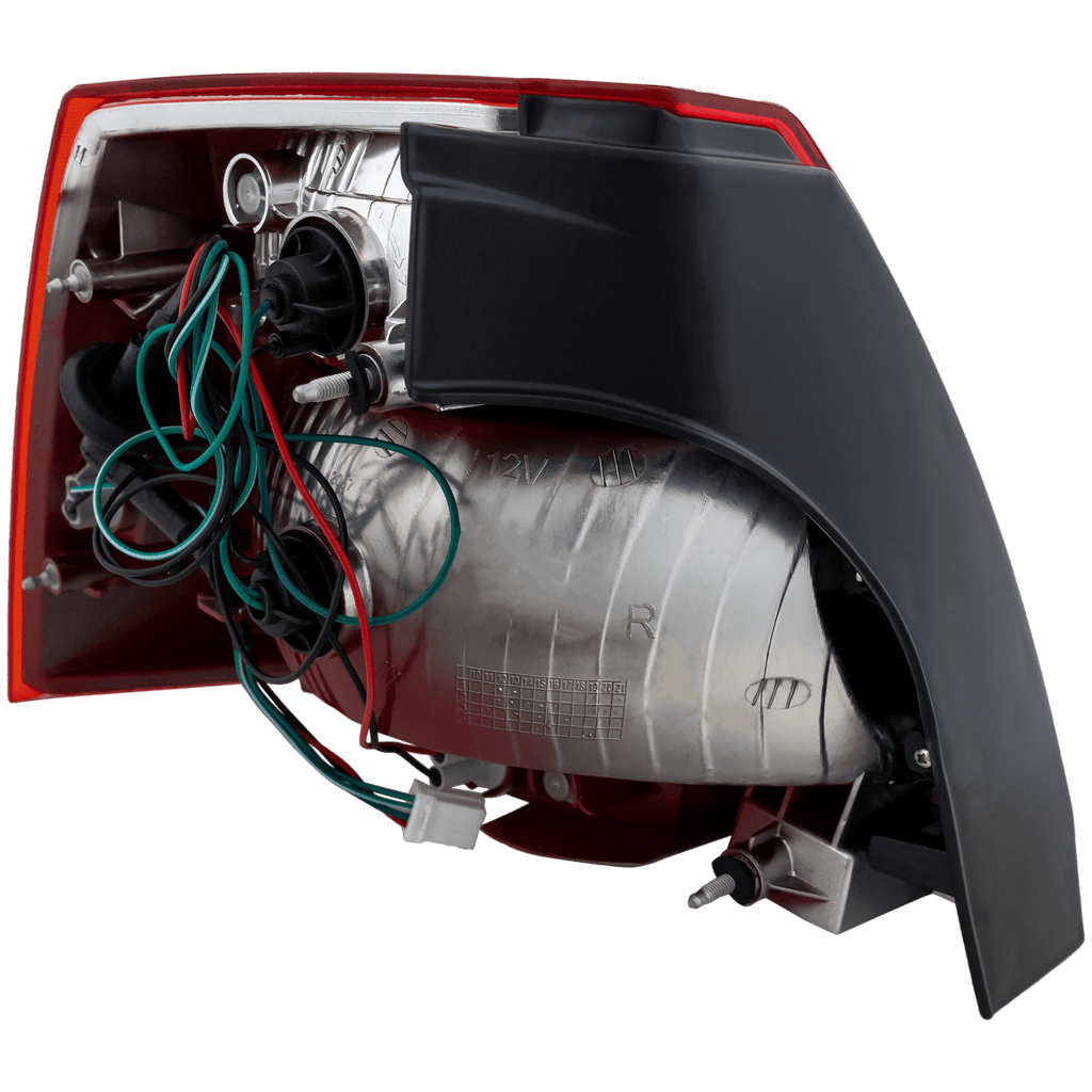 GALANT 04-06 TAIL LAMP RH, Assembly, 2.4L Eng.