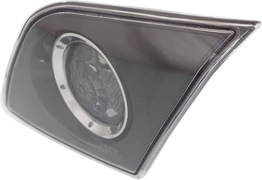 MAZDA 3 04-06 TAIL LAMP RH, Inner, Lens and Housing, Hatchback
