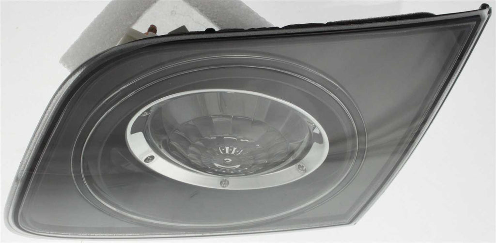 MAZDA 3 04-06 TAIL LAMP RH, Inner, Assembly, Sport Type, Sedan