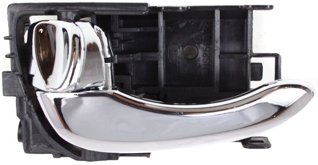 MAXIMA 00-01 FRONT INTERIOR DOOR HANDLE LH, Chrome, (=REAR)