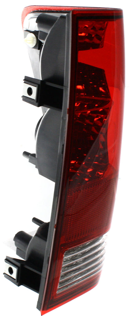 TITAN 04-15 TAIL LAMP RH, Lens and Housing, w/o Utility Compartment