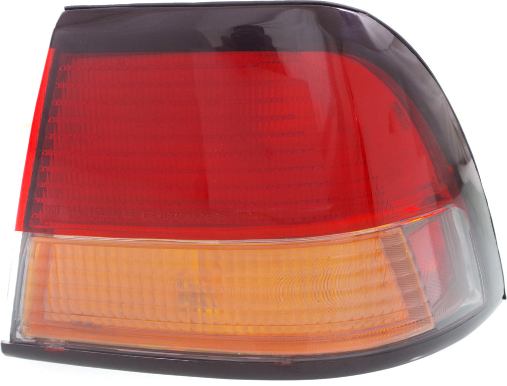 MAXIMA 97-99 TAIL LAMP LENS RH, On Body