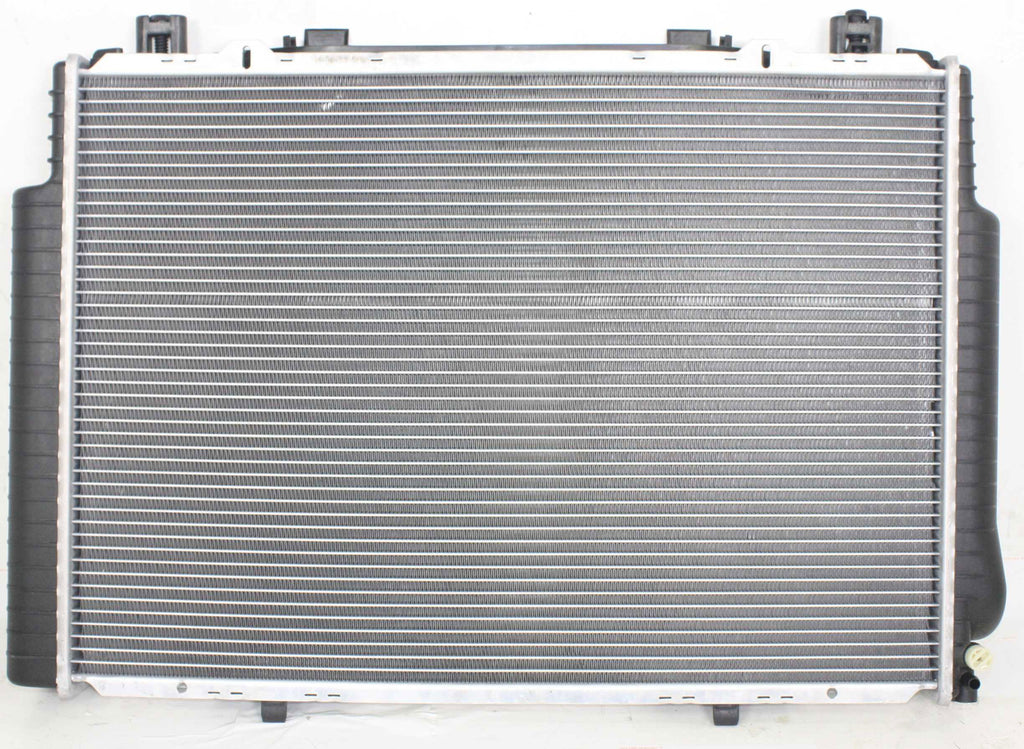 S420/S500 94-99 RADIATOR, SEDAN/COUPE 8cyl W140