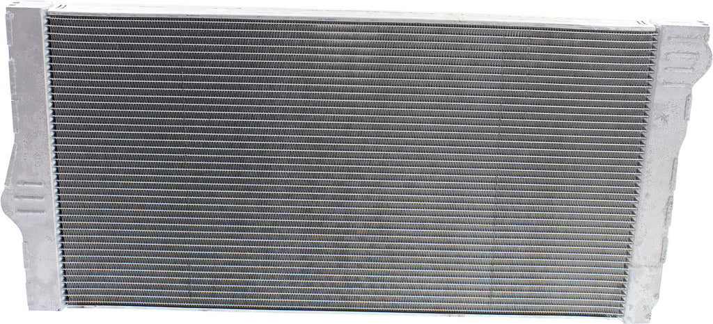 535I GT 10-17 RADIATOR, RWD