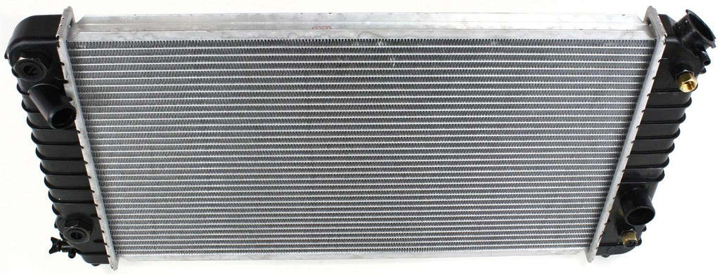 S10 PICKUP 94-95 RADIATOR, 4.3L, w/ Engine Oil Cooler W/Auto Trans