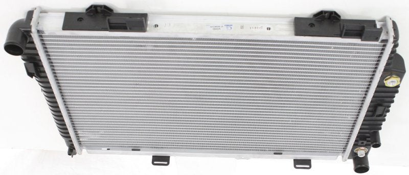 C220 94-96/CLK320 98-03 RADIATOR