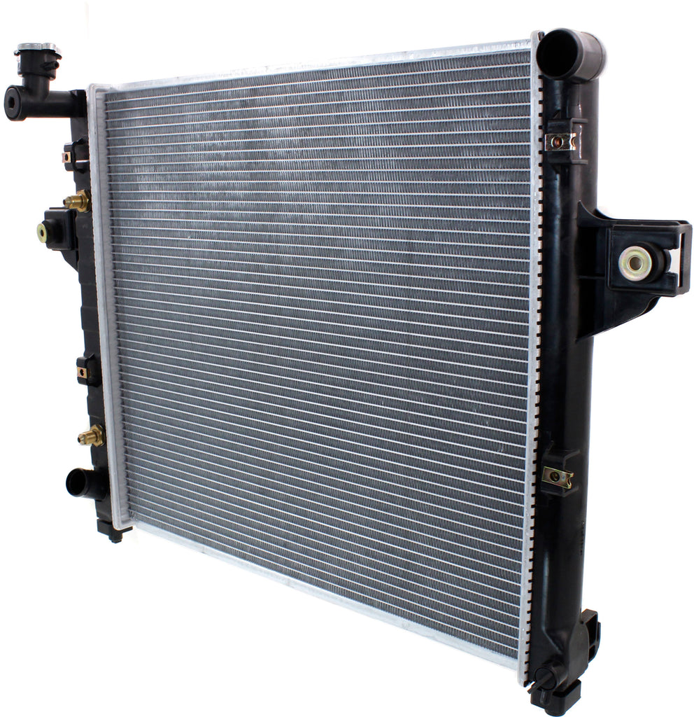 GRAND CHEROKEE 99-04 RADIATOR, 4.0L