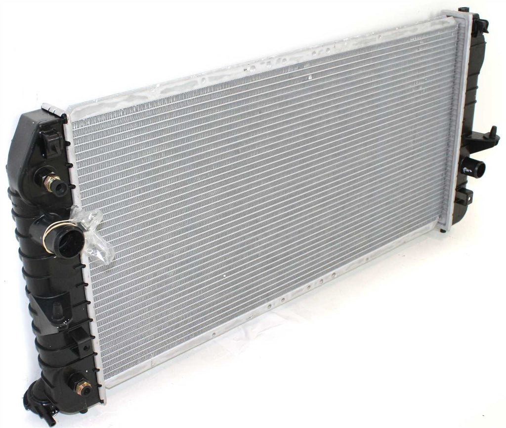 BONNEVILLE 00-00 RADIATOR, 3.8L