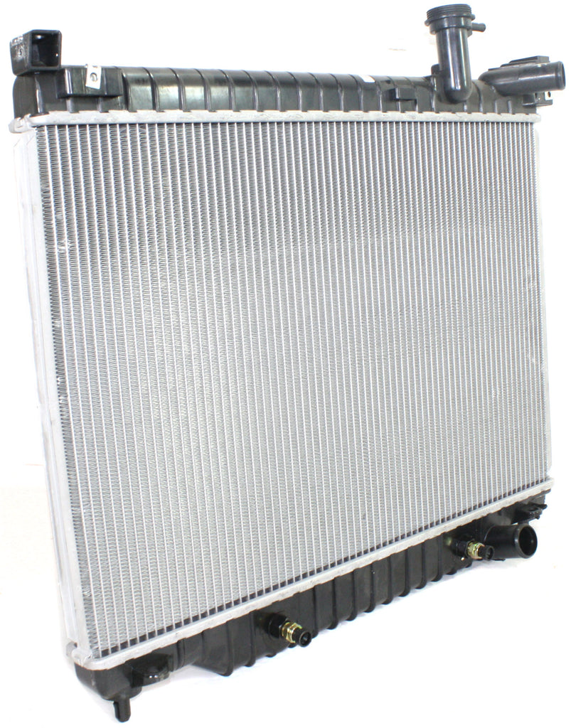 TRAILBLAZER 03-09 RADIATOR, 8 Cyl