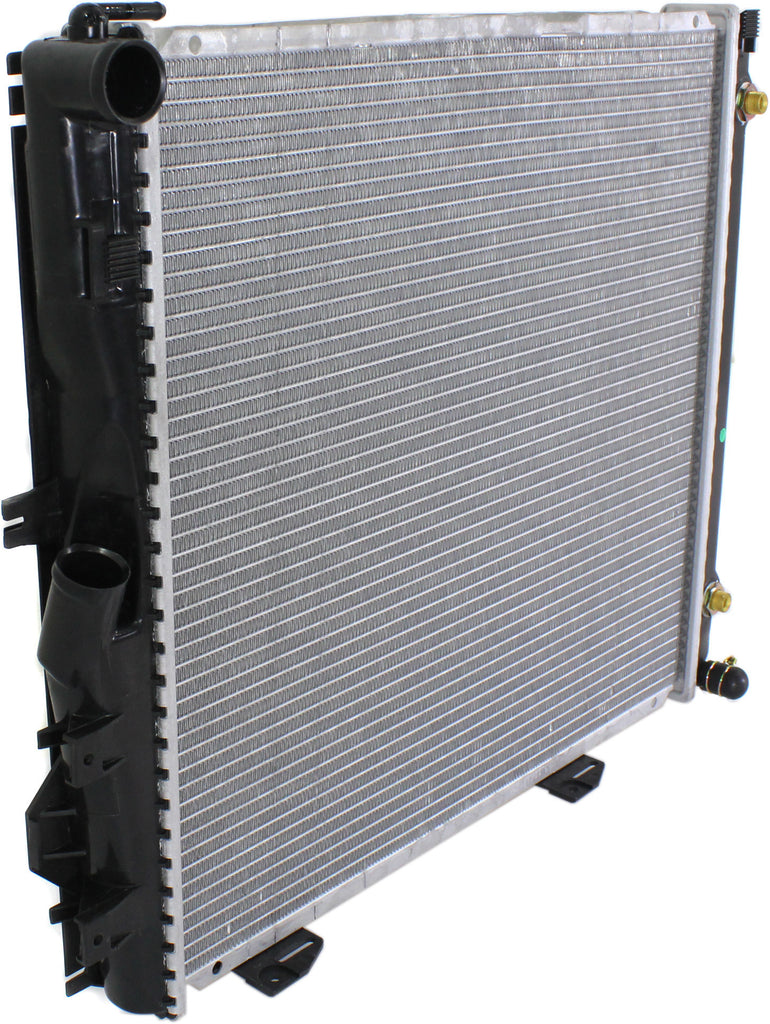 E-CLASS 86-95 RADIATOR, 6cyl